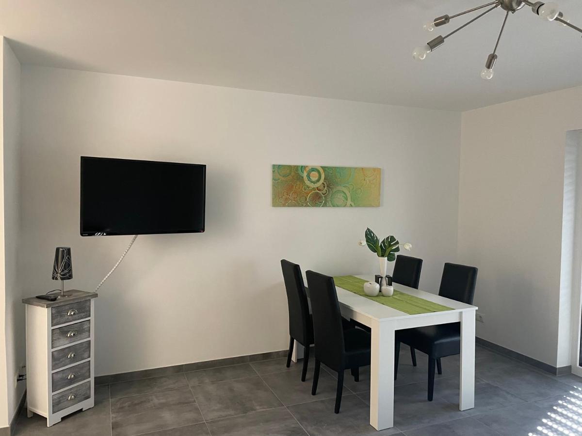 Winzer Lounge Ferienwohnung デルナウ エクステリア 写真